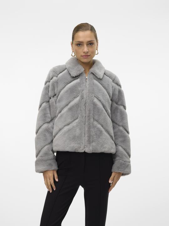 Produktbild Vero Moda VMSONJALUIS Jacke Kunstpelzjacke (S)