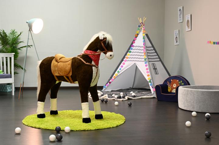 Produktbild Knorrtoys Stehpferd XXL "Winnie"