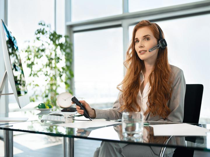 Image du produit Philips Casque de dictée SpeechOne (sans fil) avec télécommande (PSM6500)