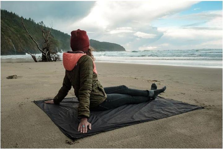 Actual product image Matador Pocket Blanket