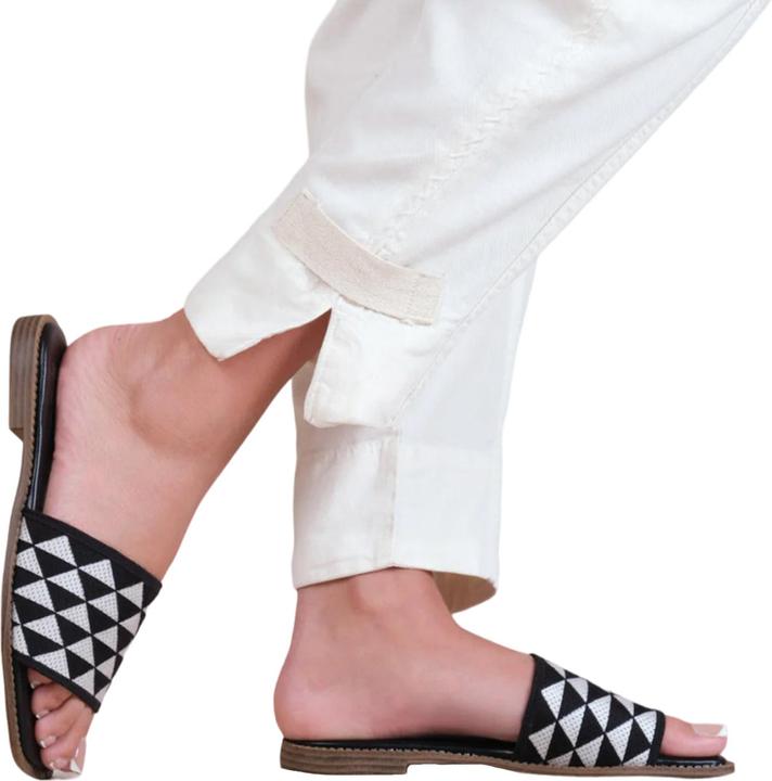 Actual product image Where's That From Womens/Ladies Sycamore Textured Single Strap Flat Sandals (36)