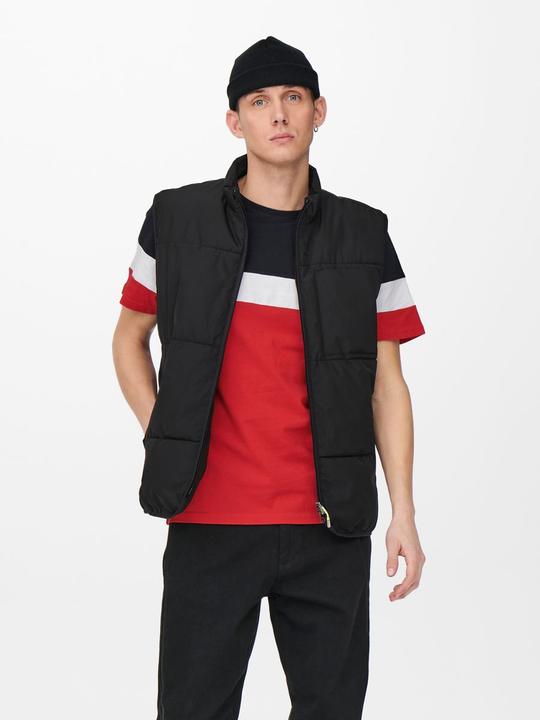 Actual product image Only & Sons tee (L)
