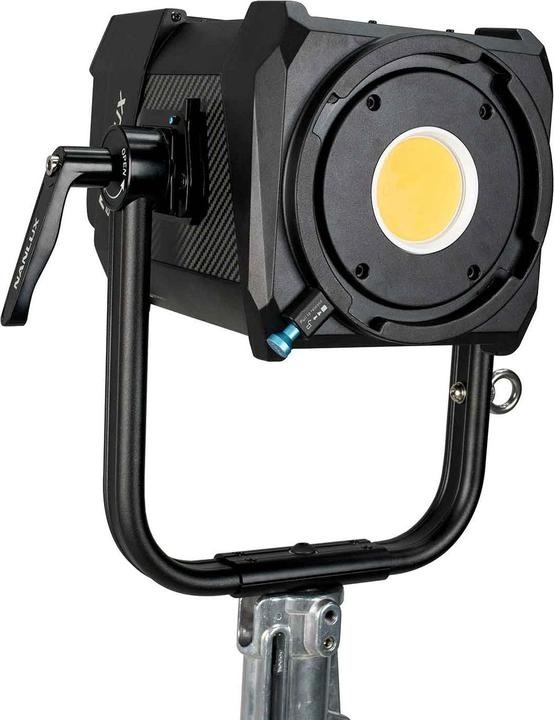 Actual product image Nanlux Evoke 1200 Kit (Video light, Studio light)