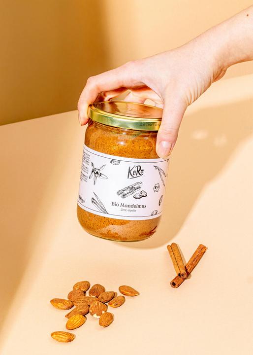 Actual product image KoRo Bio Mandelmus mit Vanille und Zimt (500 g)