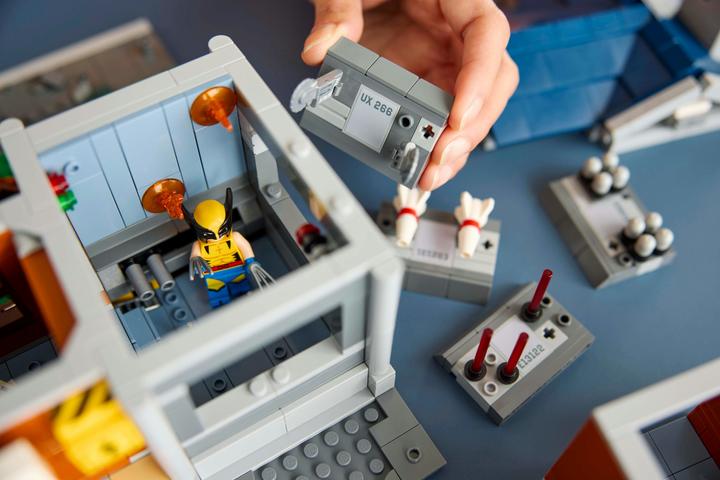 Immagine prodotto LEGO X-Men: X-Mansion (76294, LEGO Marvel, Set LEGO rari)
