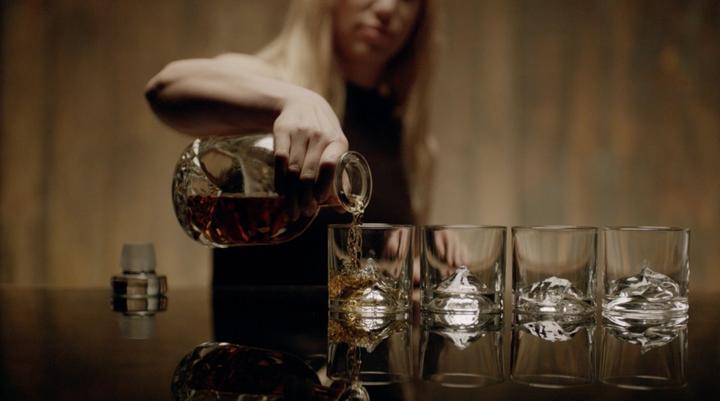 Actual product image Lite-On The Peaks whiskey glasses with decanter, 5-piece set (5 x, Whisky glass)