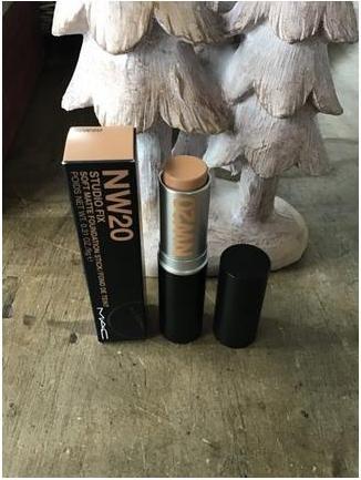 Actual product image MAC Cosmetics Studio Fix Soft Matte Foundation Stick (NW13)