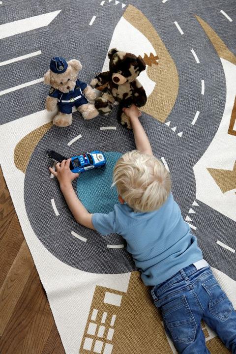 Produktbild Teddykompaniet Polizist (28 cm)