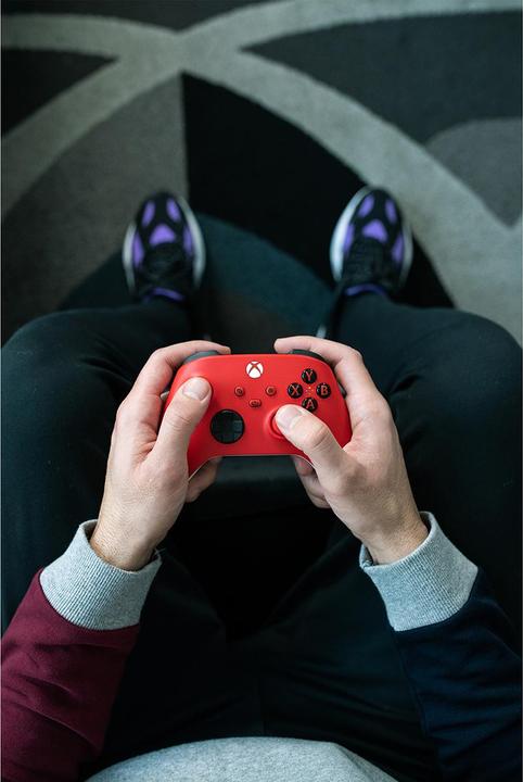 Produktbild Microsoft Xbox Wireless Controller - Pulse Red (Xbox Series S, Xbox One S, PC, Xbox One X, Xbox Series X)
