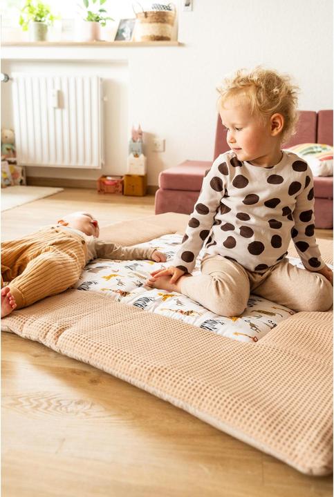 Image du produit Ullenboom Tapis d'éveil piqué gaufré sable savane 140 x 140 cm