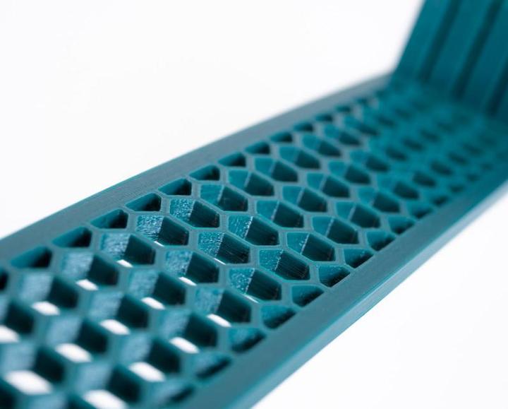 Actual product image Prusa Prusament PETG Ocean Blue 1kg (PETG, 1.75 mm, 1000 g, Green, Blue)