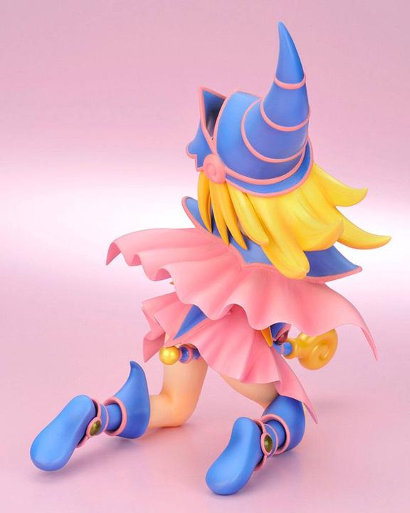 Actual product image Kotobukiya Yu-Gi-Oh! DARK MAGICIAN GIRL PVC ARTFXJ (1/7) 18 CM STATUE