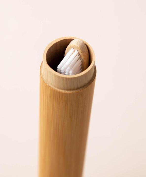 Actual product image Noya Bambus Zahnbürste und Reisebox (1 x)
