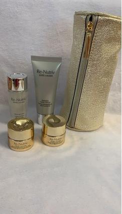 Estée Lauder Estee Lauder Re-Nutriv Luxus Geschenkset mit Goldbeutel Neu