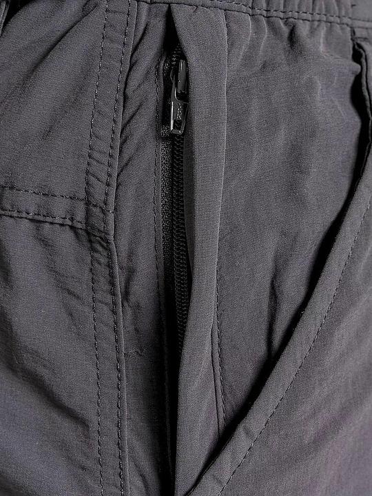 Actual product image Craghoppers Nosilife Cargo Shorts (L)