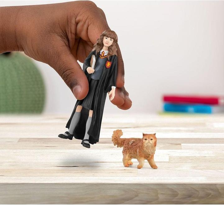 Actual product image Schleich Hermine Granger & Krummbein