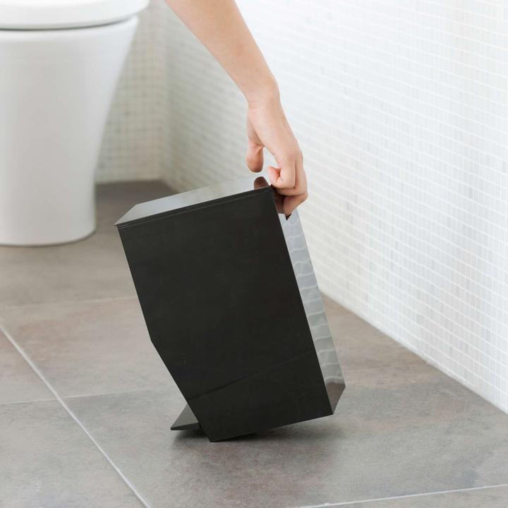 Image du produit Yamazaki Seau à maquillage à pédale TOWER (4 l)