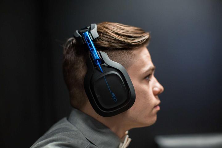 Actual product image Astro Gaming A50 Ps4 (Wireless)