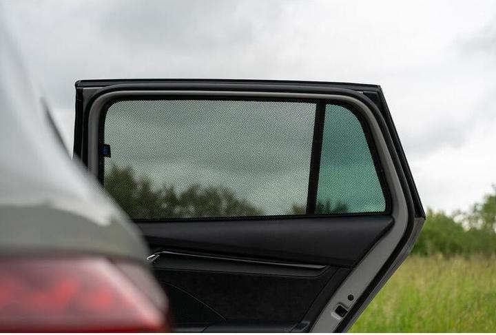Actual product image Carshades Sonnenschutz Blenden