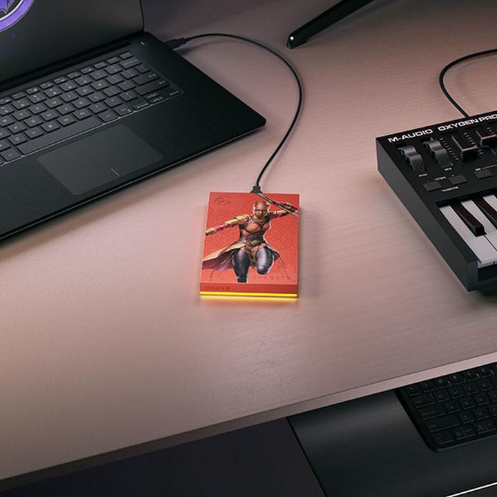 Produktbild Seagate Firecuda Marvel Okoye Se 2tb (2 TB)