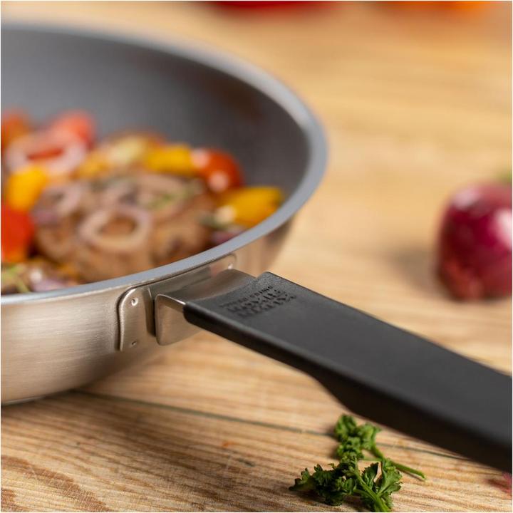 Actual product image Kuhn Rikon Smart & Compact (28 cm, Frying pan, Stainless steel)