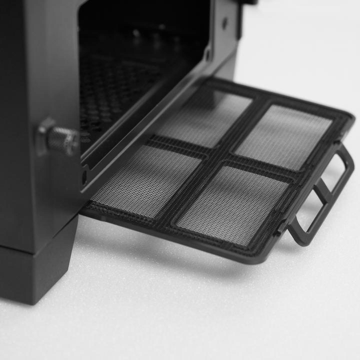 Actual product image Chieftec Apex Lumo GA-01B-L-OP (black, tempered glass) (ATX, Mini-ITX, E-ATX, mATX)