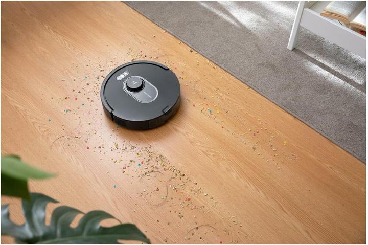 Actual product image Roborock Q5 Max+ (Robot vacuum)