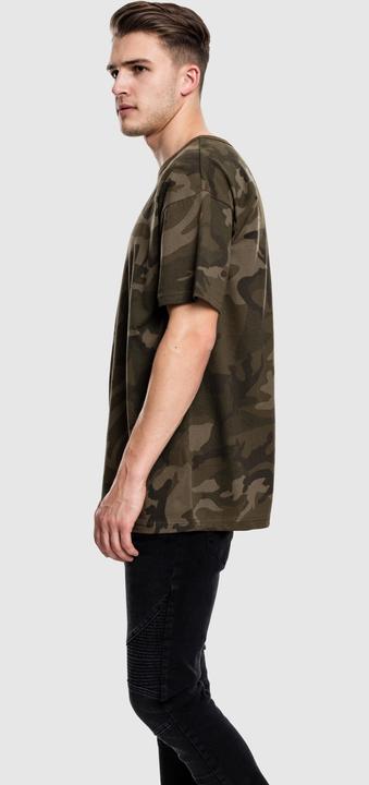 Actual product image Urban Classics Camo Oversized Tee (S)