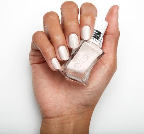 Produktbild Essie Gel Couture (136 first fitting, Gel-Effekt Nagellack)