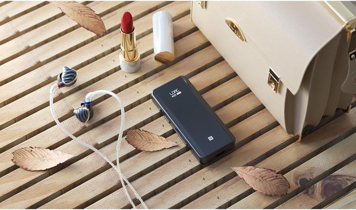 Image du produit FiiO BTR5 2021 USB-C et Lightning (USB-DAC, commutateur de gain, Micro, Bluetooth)