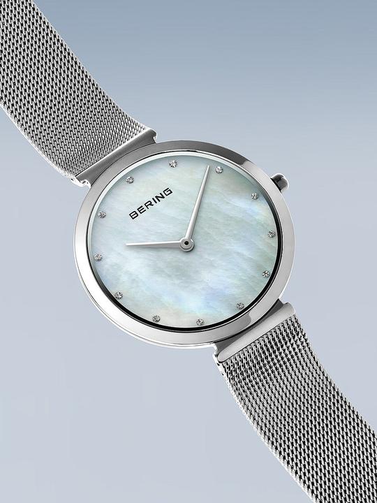 Actual product image Bering Classic (Analogue wristwatch, 32 mm)
