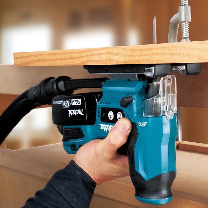 Actual product image Makita DJV 185 RF1J Battery Pendulum Hoist Jigsaw 18 V Brushless + 1x Battery 3,0 Ah + Charger + Makpac