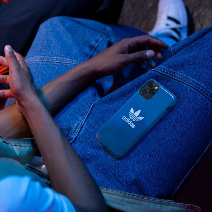 Actual product image adidas Snap Case Trefoil (Apple iPhone 12 Pro, Apple iPhone 12)