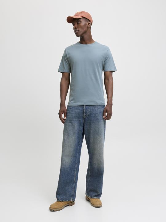 Actual product image Jack & Jones Jjeorganic Basic Tee Ss O-Neck Noos (L)