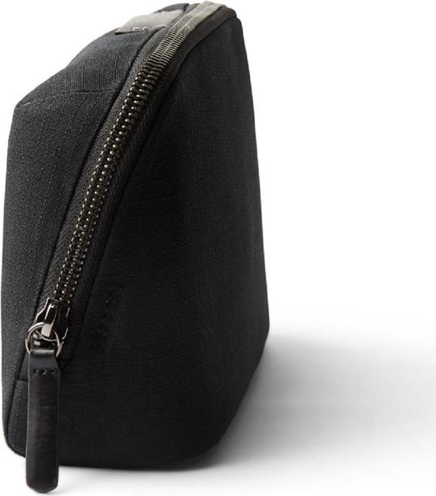 Actual product image Bellroy Desk Caddy (Manicure set)