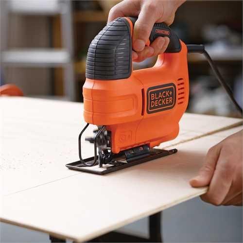 Productafbeelding Black & Decker KS701EK 520W Elektronische pendelactie decoupeerzaag (AC, 520 W, 230 V, 7 cm, 3000 SPM, 1,5 cm)
