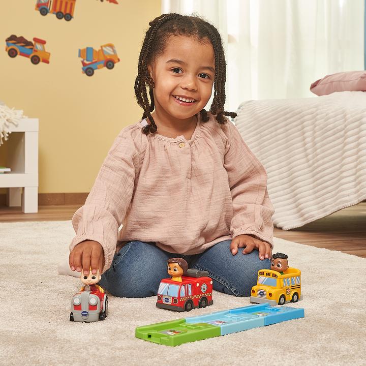 Actual product image VTech Tut Tut Baby Flitzer - CoComelon JJs Tractor incl. Track