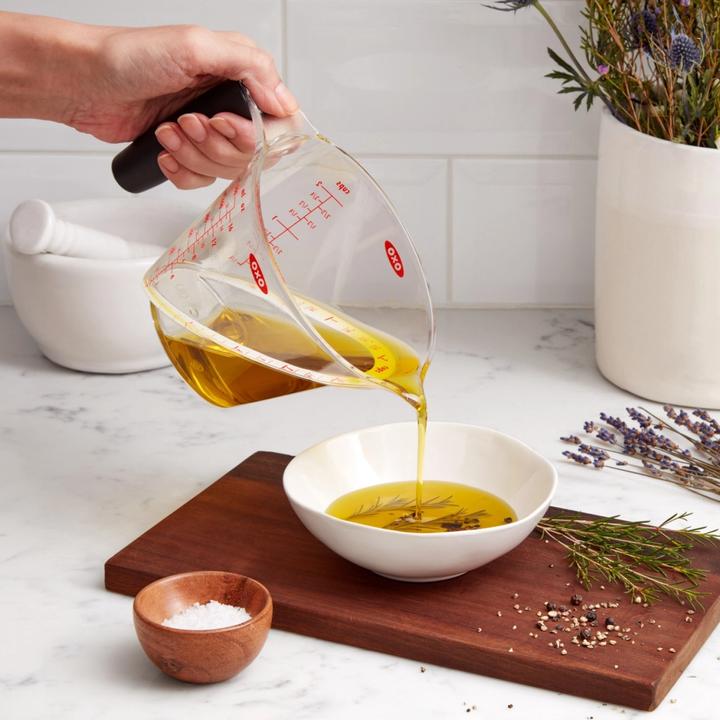 Image du produit OXO Tasse à mesurer angulaire (250 ml)