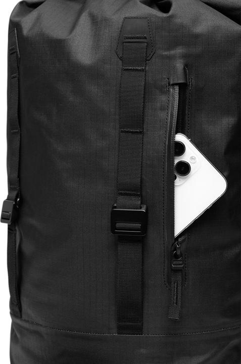 Actual product image DB Sports Essential Rolltop Backpack -reppu, 32L, Black Out (32 l)