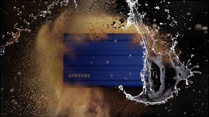 Actual product image Samsung T7 Shield (2000 GB)