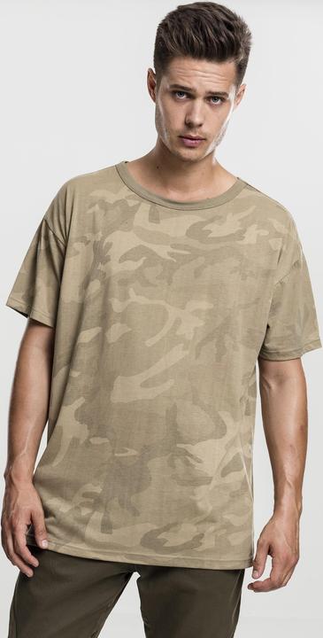 Produktbild Urban Classics Camo Oversized Tee (S)