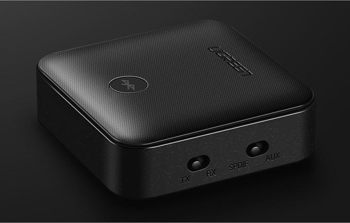 Actual product image Ugreen CM144 (Transmitter & Receiver)