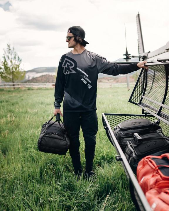 Produktbild D_b_ The Carryall (65 l)
