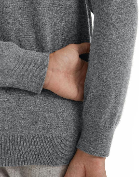 Actual product image Falke LU Classic V-Neck m (M)