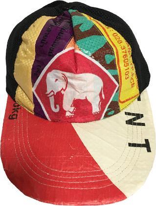 Produktbild Bekos Upcycling - Basecap aus recycelten Zementsäcke Elephant Patchwork (One Size)