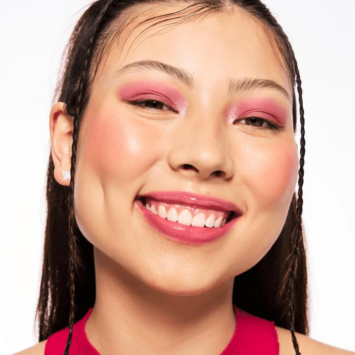 Produktbild essence JUICY BOMB shiny lipgloss (Glowy Gummy)