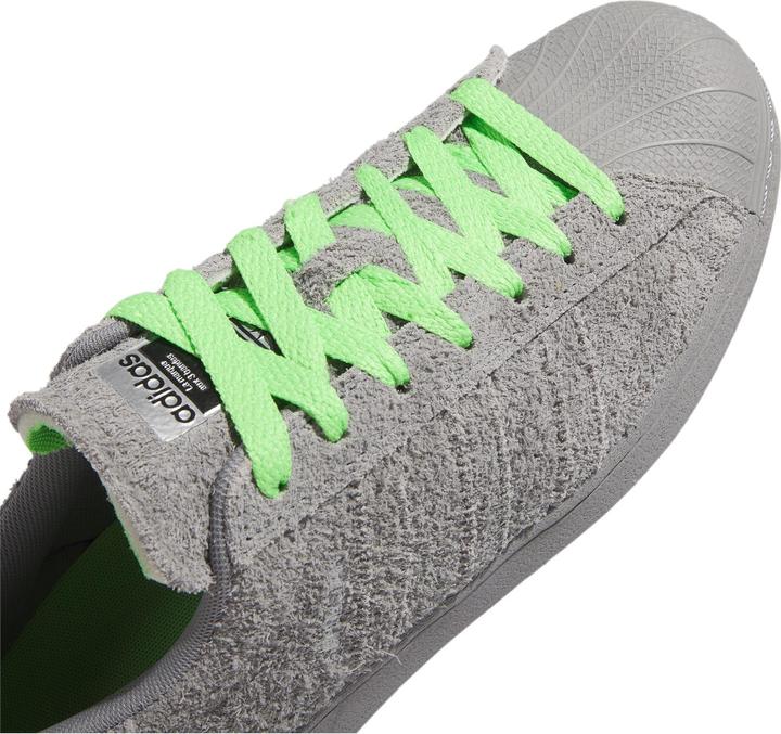 adidas M35643 (39 1/3)