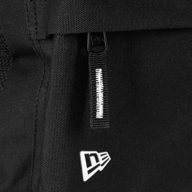 Image du produit New Era MLB Stadium New York Yankes Sac à dos de jour (17 l)