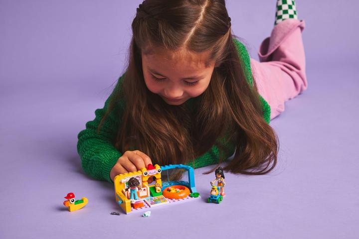 Productafbeelding LEGO Das Spielzimmer von Aliyas kleiner Schwester (42645, LEGO Vrienden)