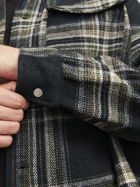 Actual product image Jack & Jones Plus Size Wide Fit Overshirt Overshirt (3XL)